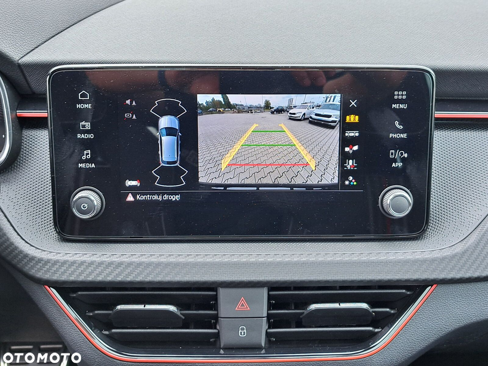 Skoda Kamiq 1.0 TSI Monte Carlo DSG - 28
