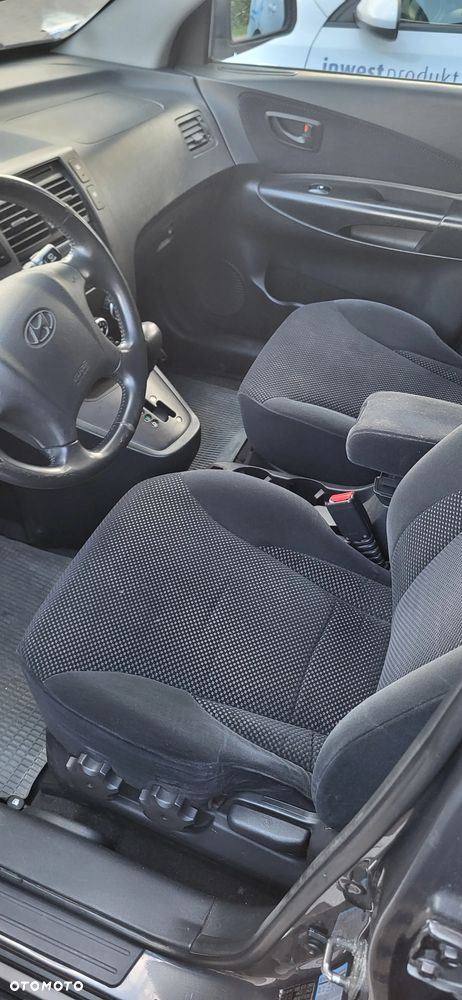 Hyundai Tucson 2.0 CRDi VGT 2WD Automatik GLS - 8