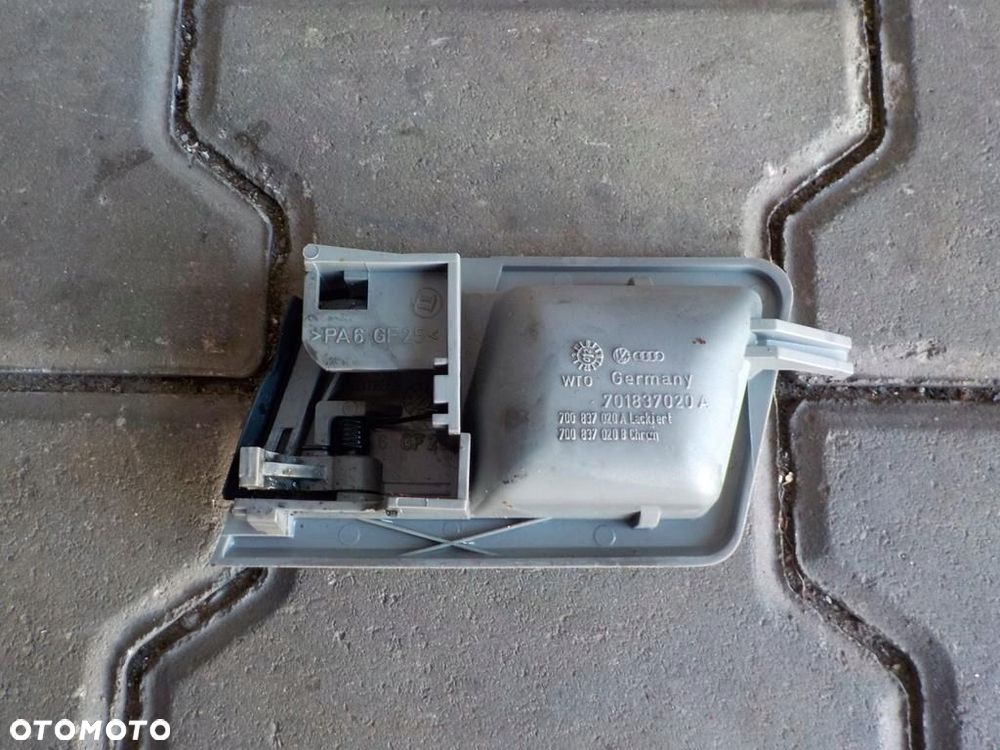 VW T4 KLAMKA WEWNĘTRZNA PRAWA DRZWI PRAWYCH ORYGINAŁ - 2