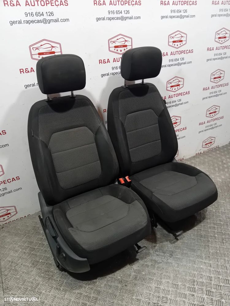 Conjunto de Bancos Passat B7 em Tecido Original - 6