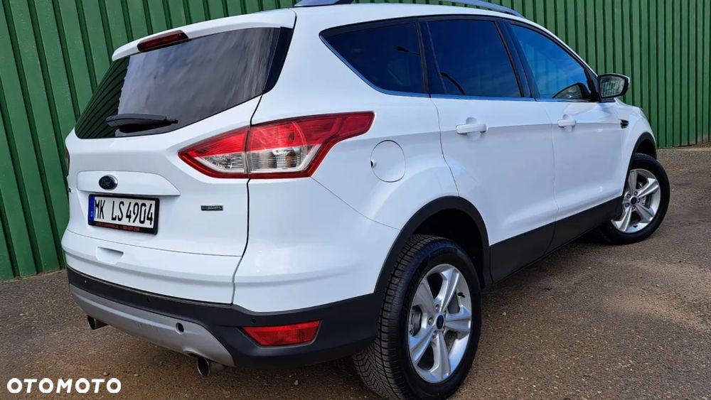 Ford Kuga 1.5 EcoBoost 2x4 SYNC - 4