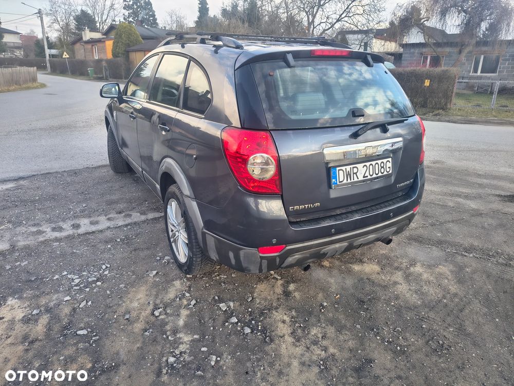 Chevrolet Captiva 2.4 4WD 7 Sitzer LT - 4