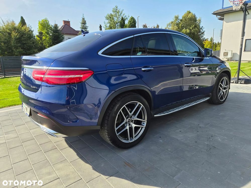 Mercedes-Benz GLE 350 d 4-Matic - 4