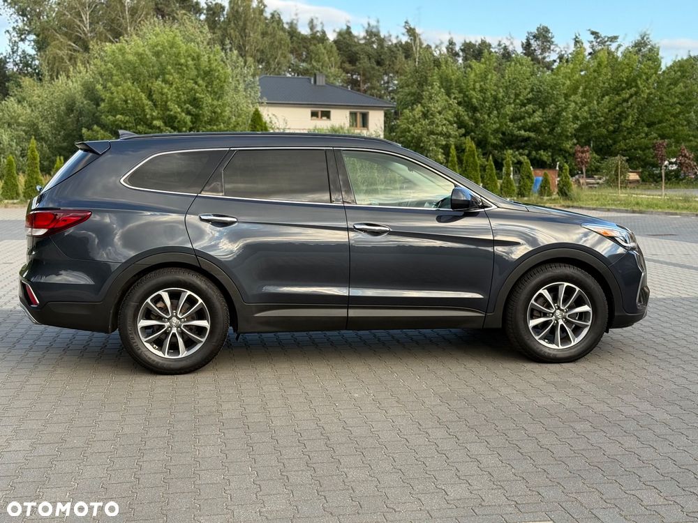 Hyundai Santa Fe - 20