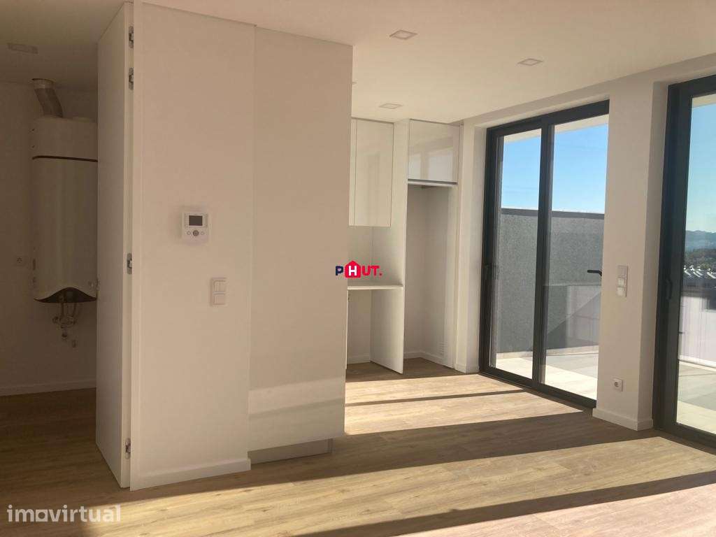 Apartamento T2 -Penthouse Lousada - centro - Grande imagem: 4/12