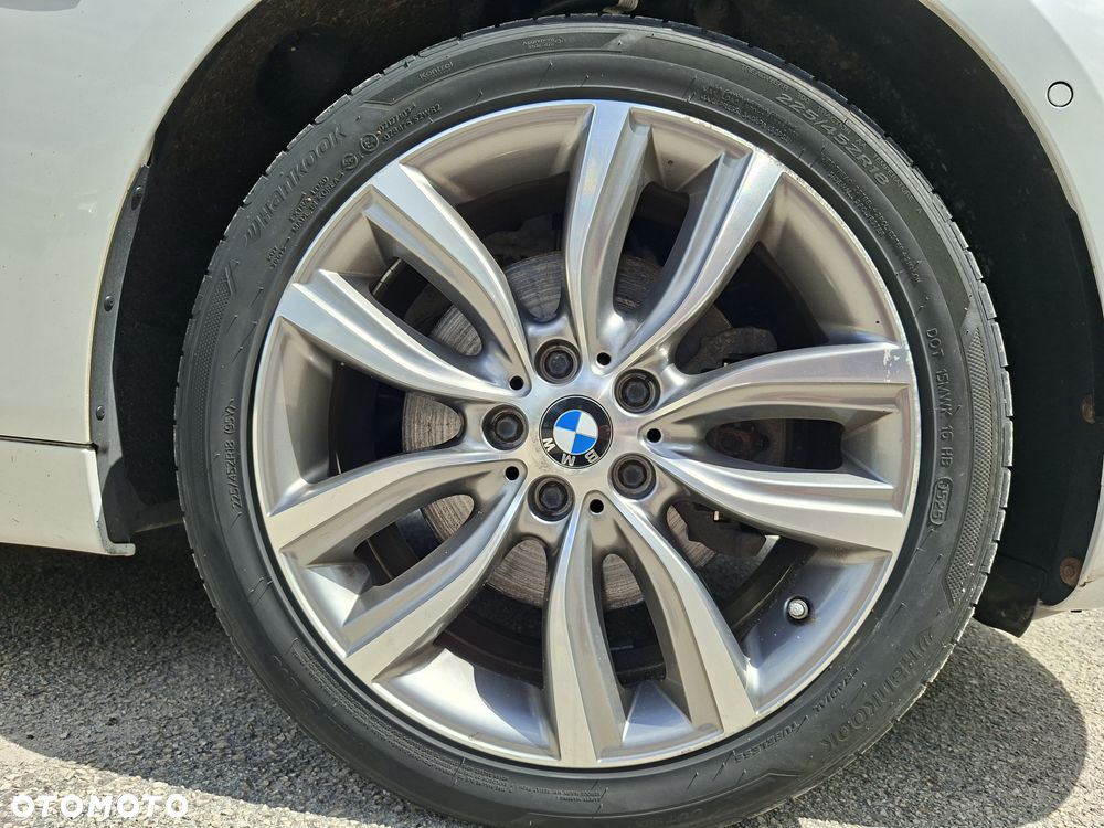 BMW Seria 2 218d Sport-Aut - 11