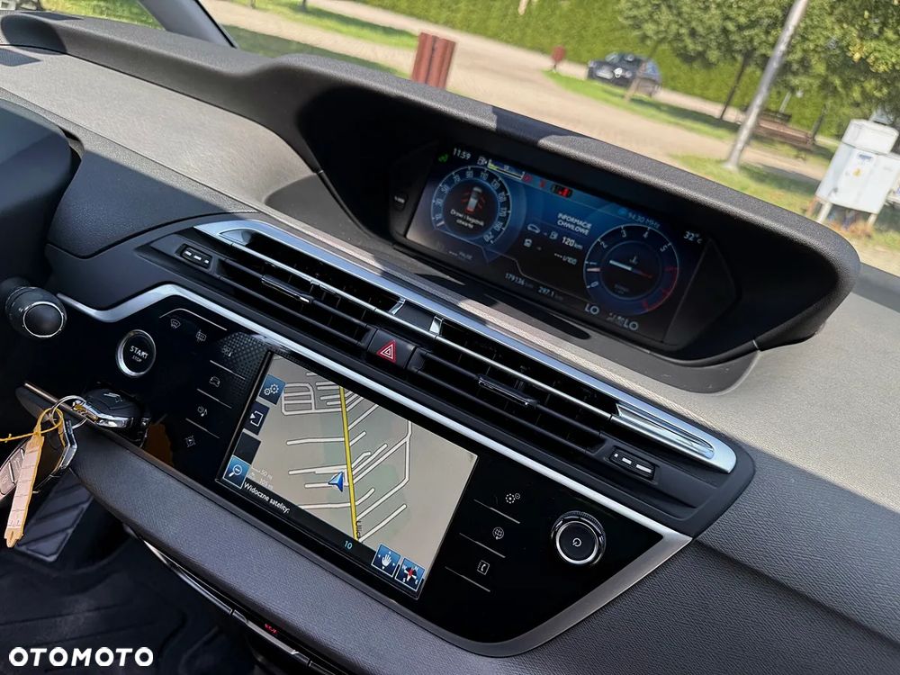 Citroën C4 Picasso THP 155 Exclusive - 22