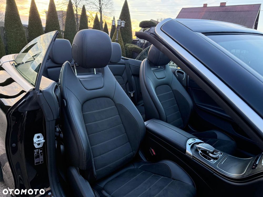 Mercedes-Benz Klasa C 200 9G-TRONIC AMG Line - 15