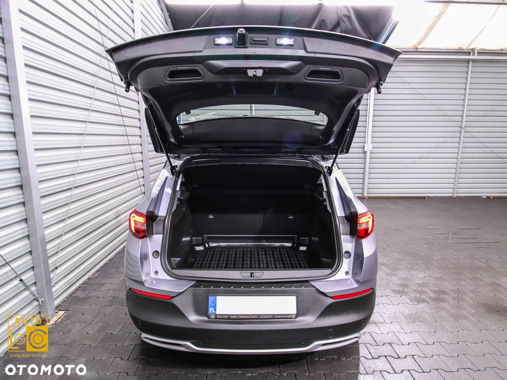 Opel Grandland X 1.2 T GPF Elite S&S - 13
