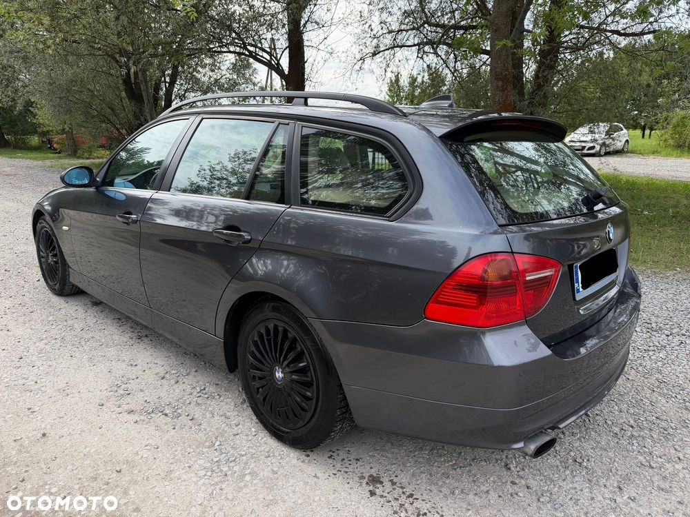 BMW Seria 3 - 2
