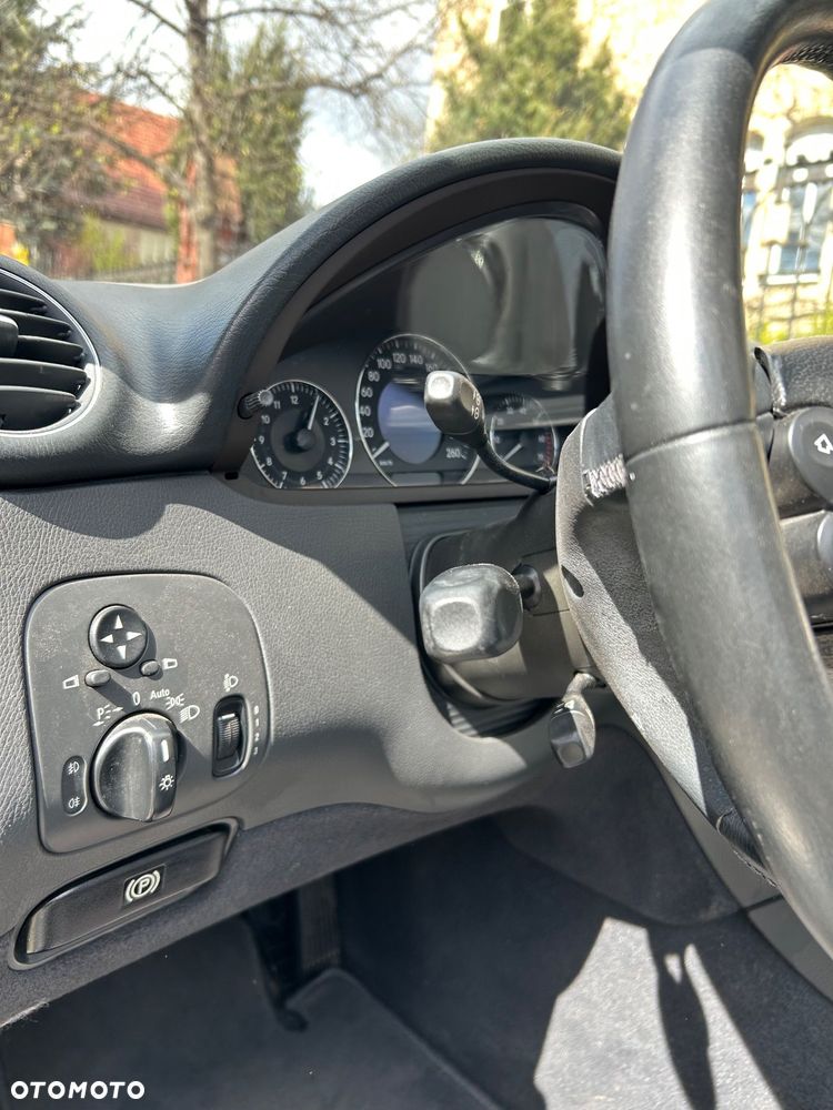 Mercedes-Benz CLK - 14