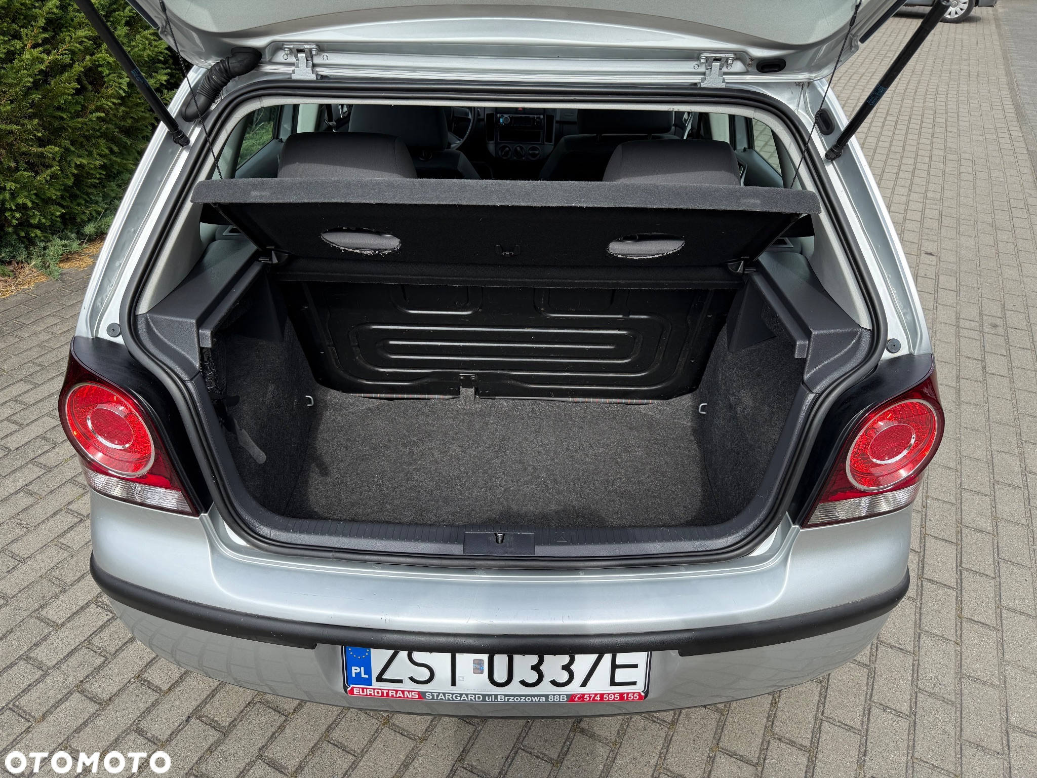 Volkswagen Polo 1.2 12V Comfortline - 12