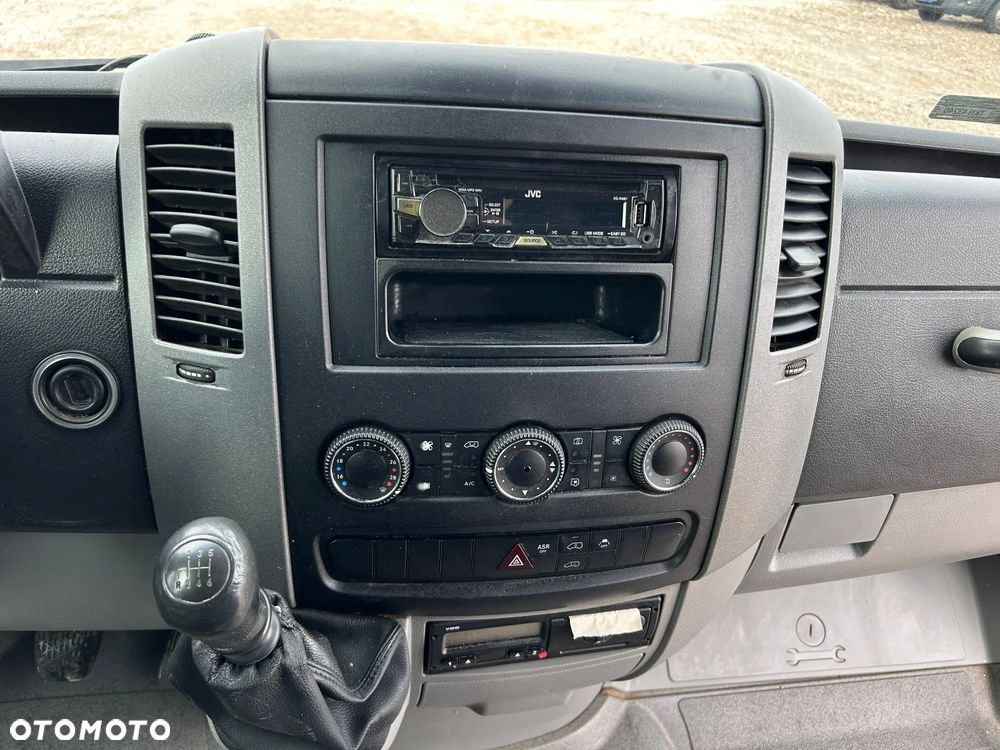 Mercedes-Benz Sprinter 519 - 17