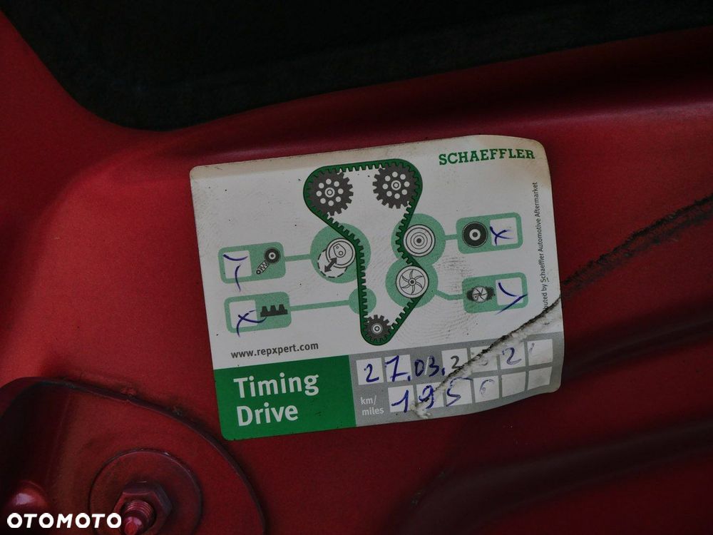 Ford Tourneo Courier - 23