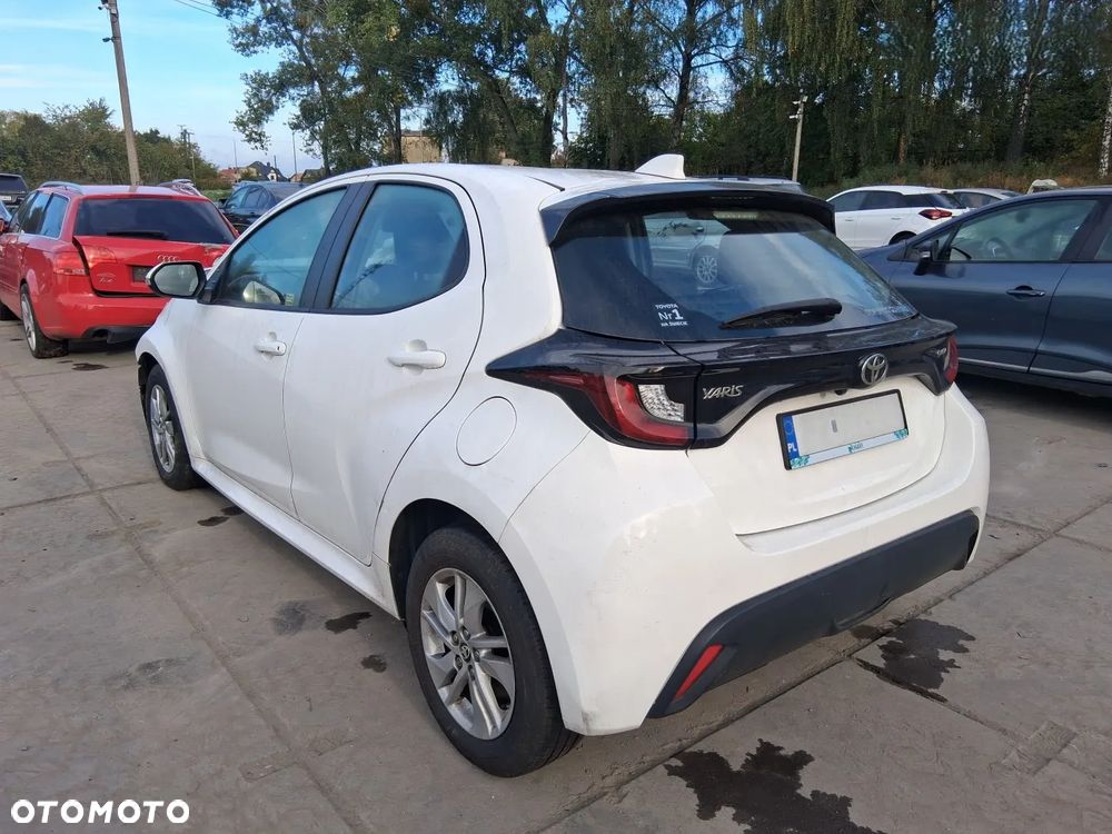 Toyota Yaris - 9