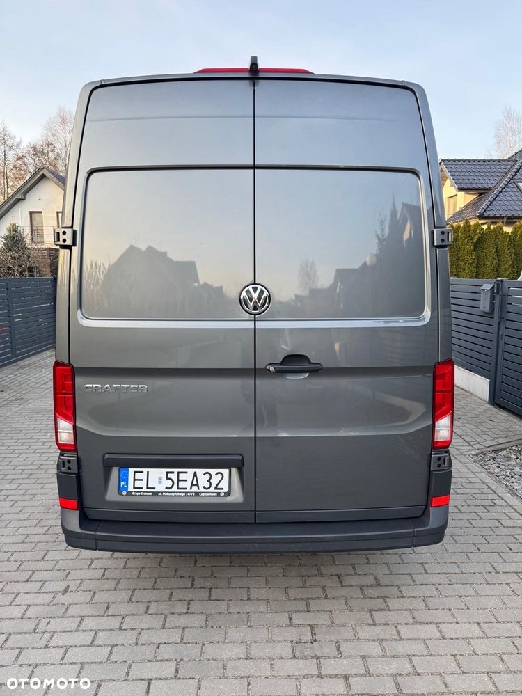 Volkswagen Crafter - 2