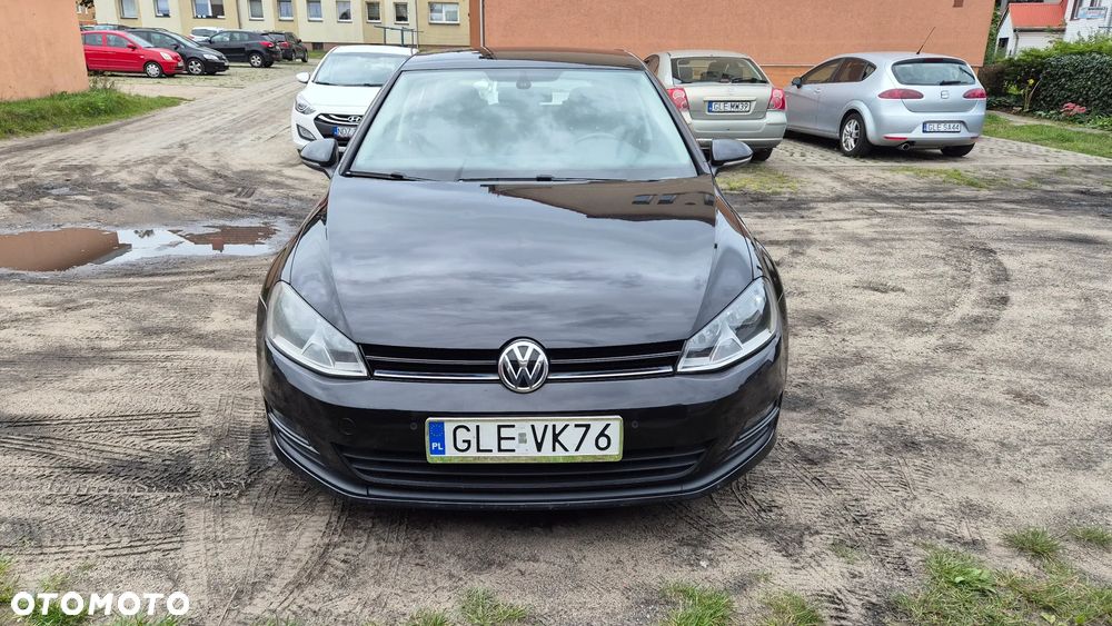 Volkswagen Golf - 8