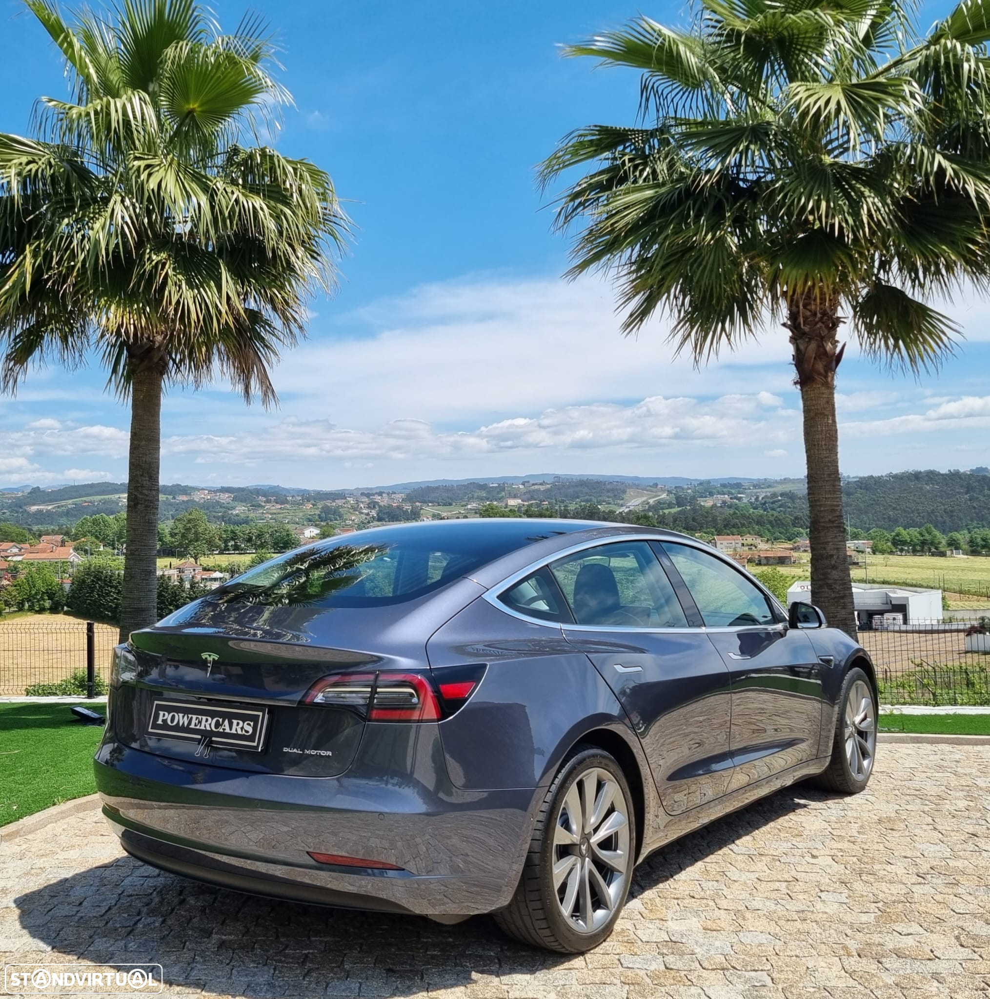 Tesla Model 3 Long-Range Dual Motor AWD - 12