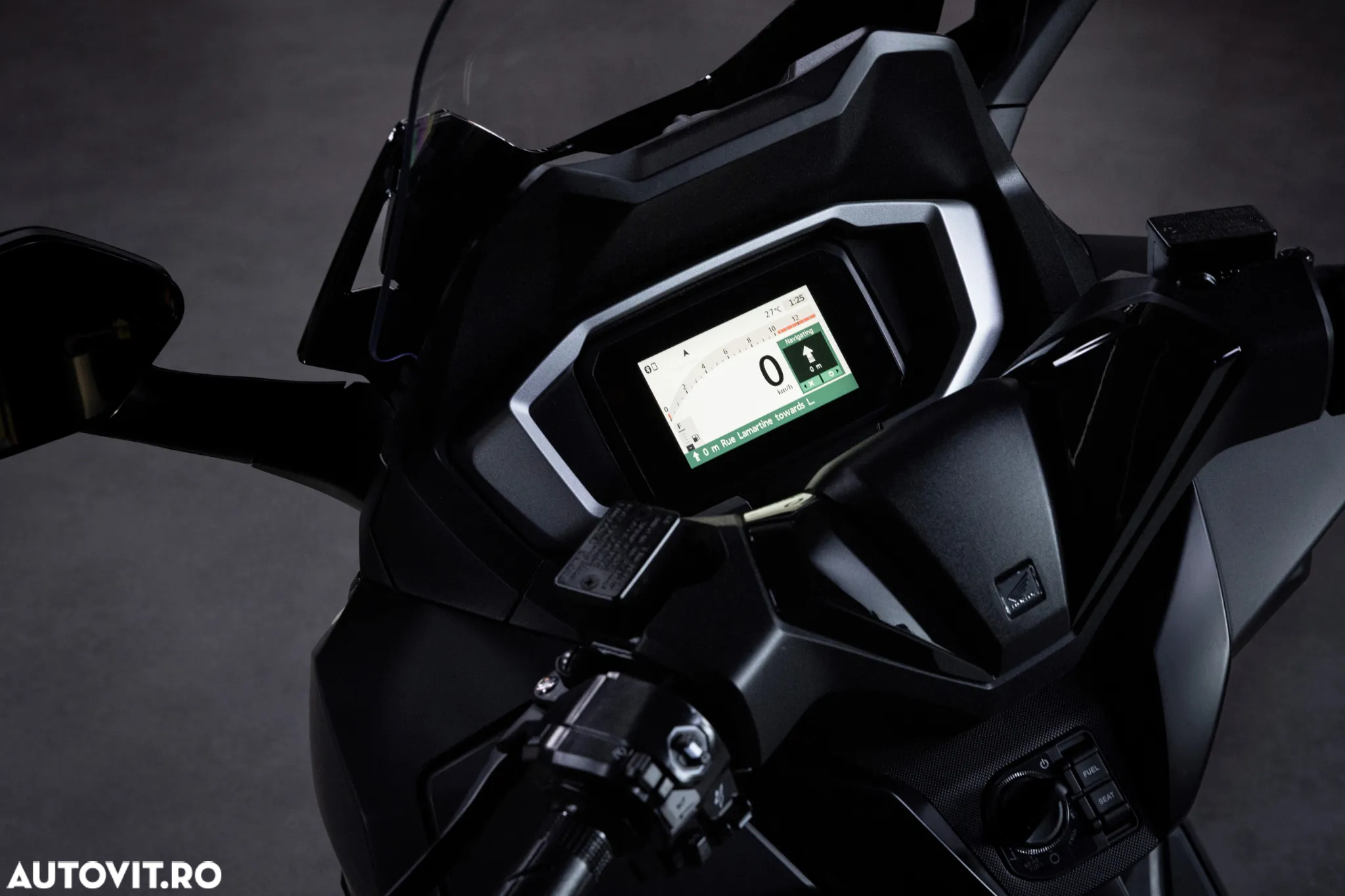 Honda Forza 125 - 11