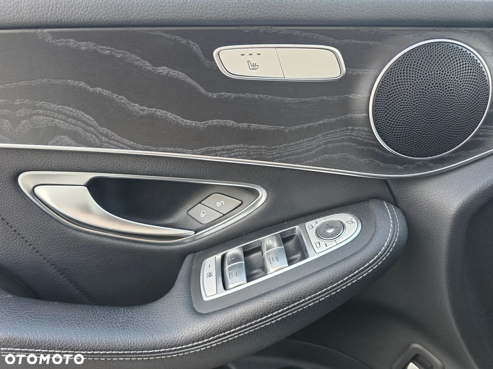 Mercedes-Benz GLC - 15