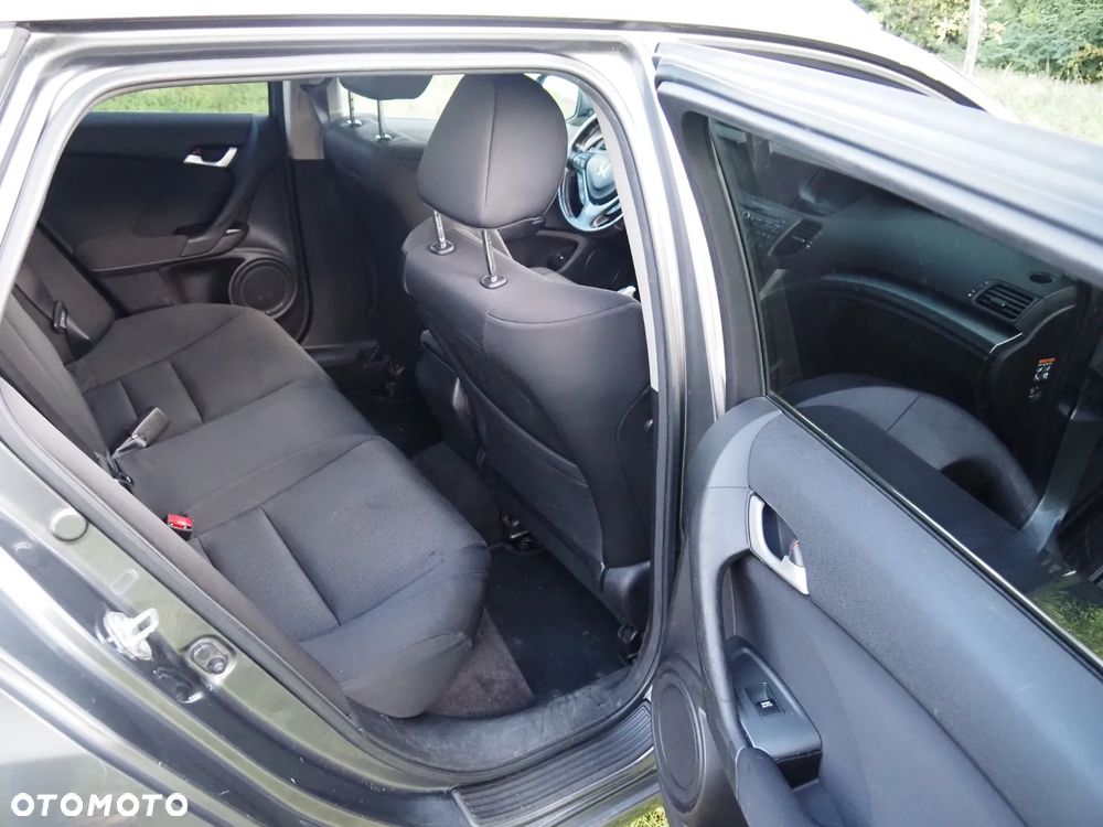 Honda Accord 2.0 Lifestyle - 12