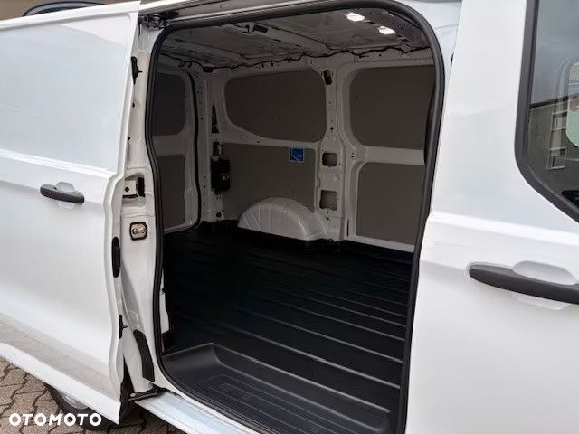 Ford Transit Custom L1 Van Trend 136KM DMC 2,5.t - 17