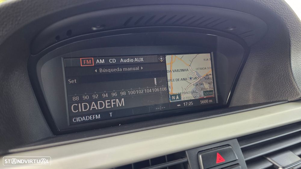 BMW 320 dA Touring - 28