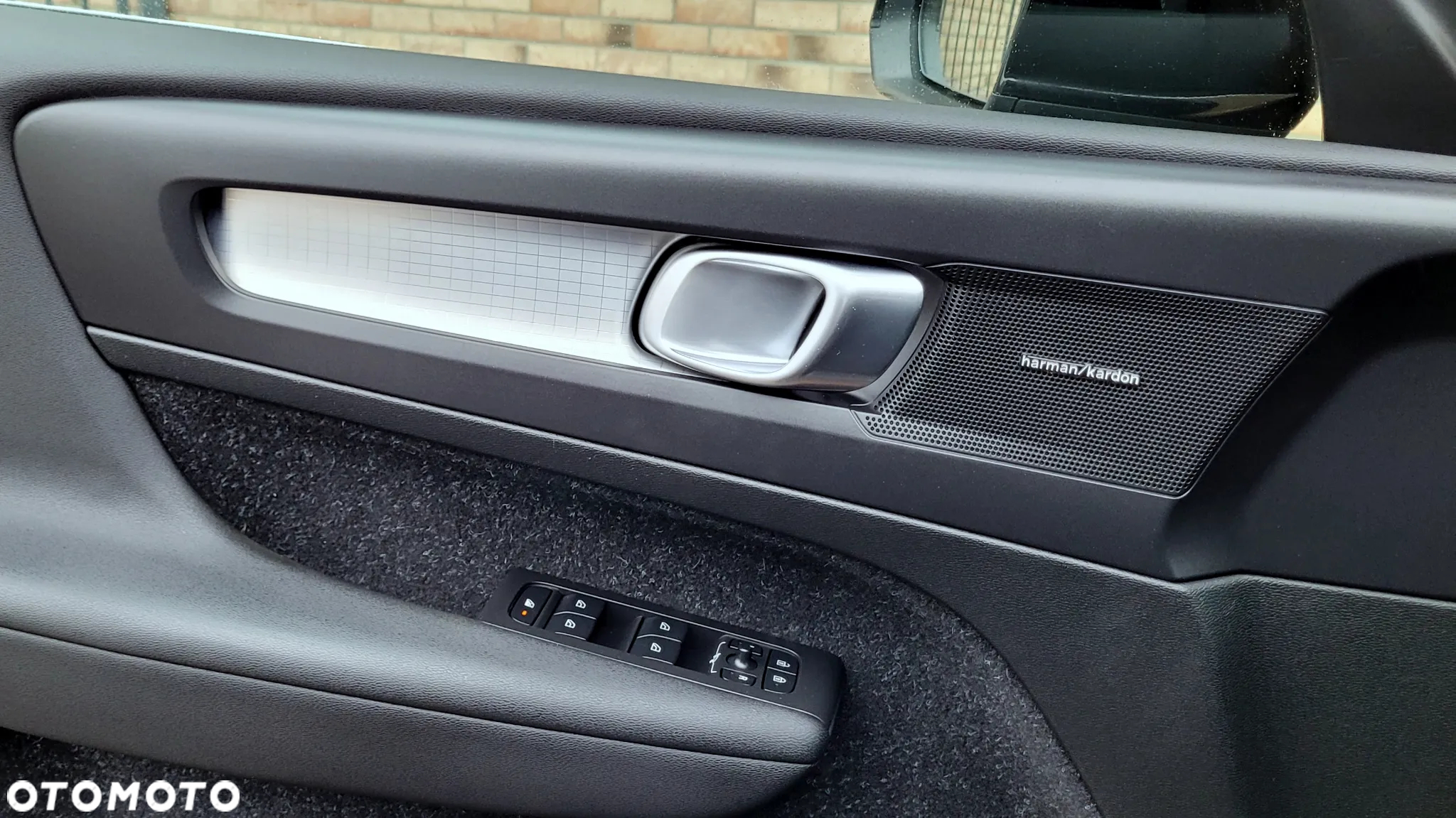 Volvo XC 40 T5 Plug-In Hybrid Inscription Expression Pro - 18
