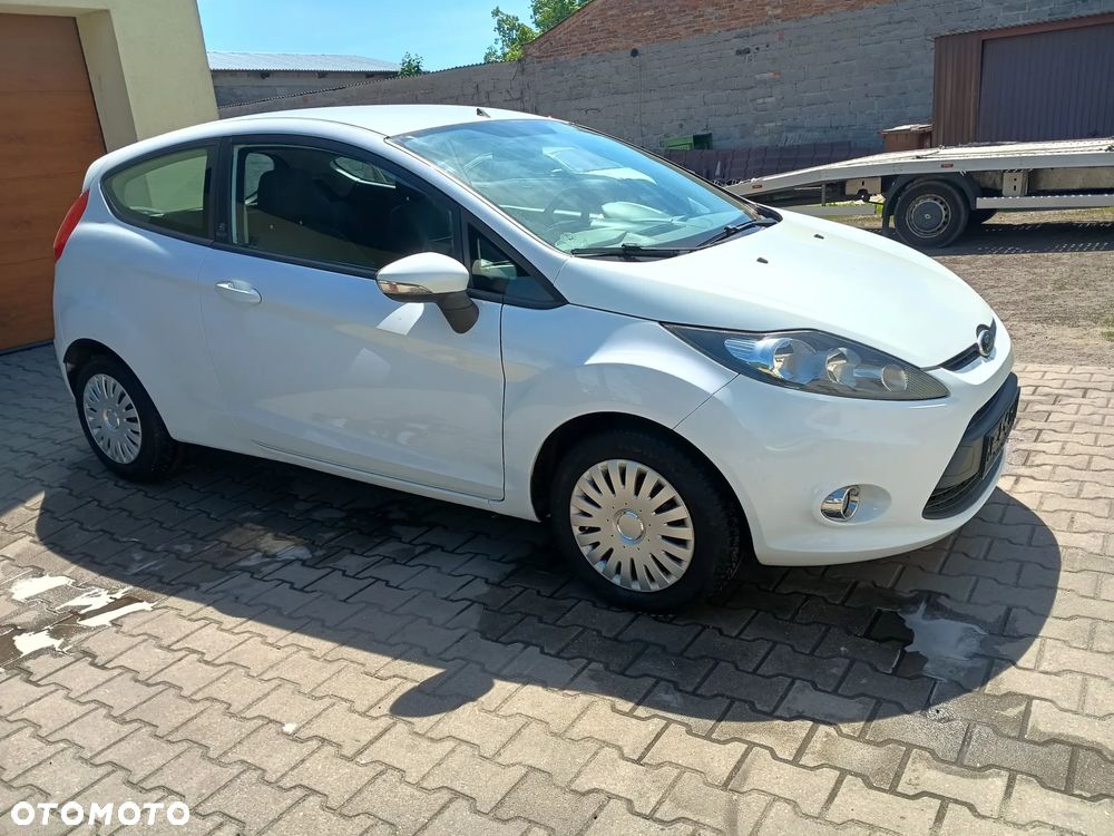 Ford Fiesta - 4