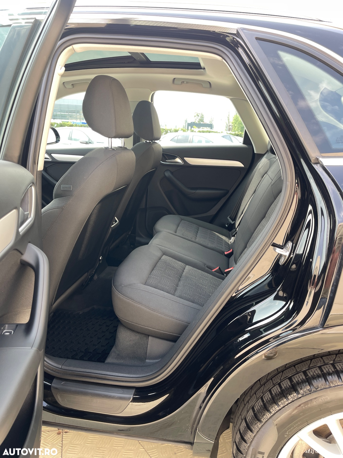 Audi Q3 2.0 35 TDI S tronic - 26