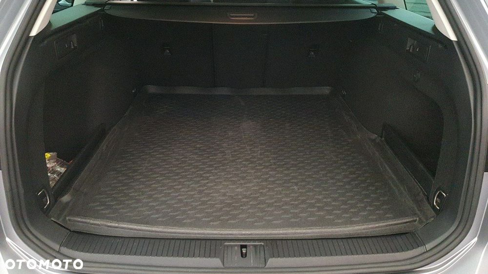 Volkswagen Passat Alltrack - 22
