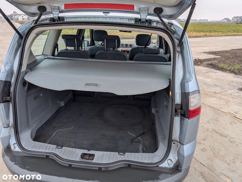 Ford S-Max 2.0 TDCi Trend - 14