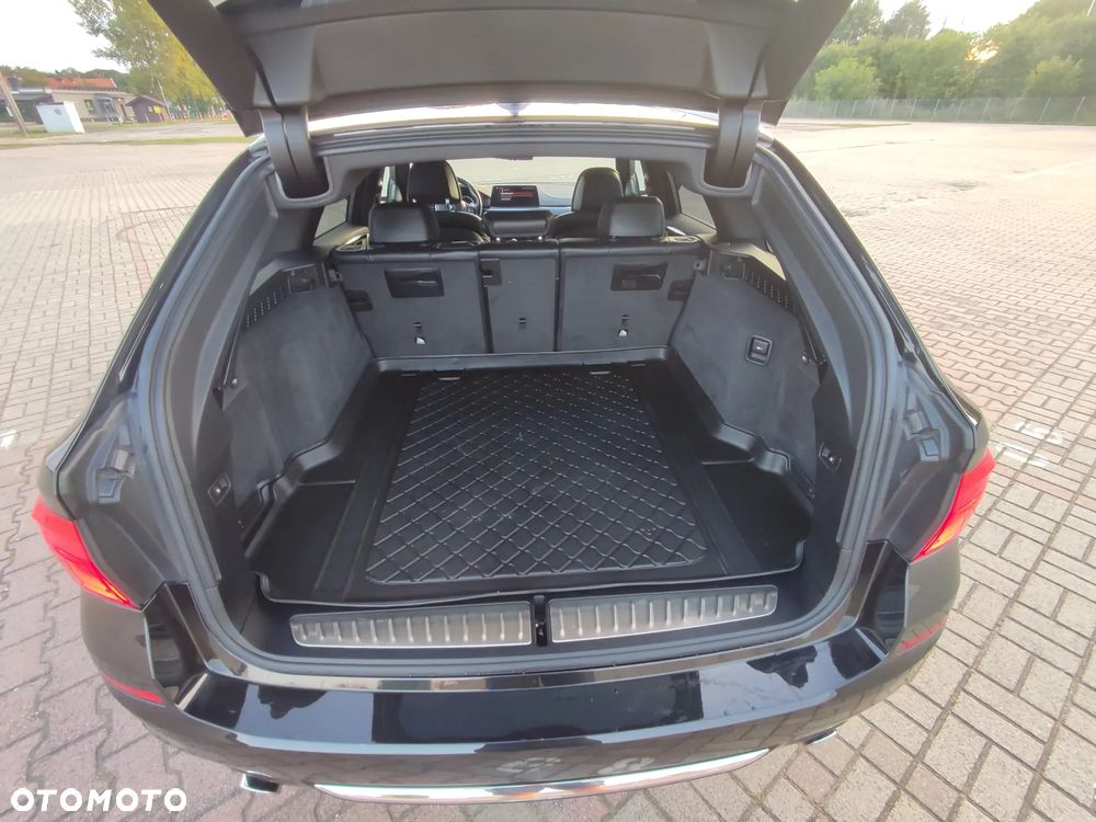 BMW Seria 5 - 13