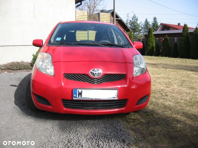 Toyota Yaris 1.33 Luna - 5