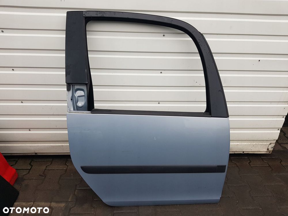 SKODA ROOMSTER 06-15r DRZWI PRAWE TYŁ TYLNE 9452 - 1