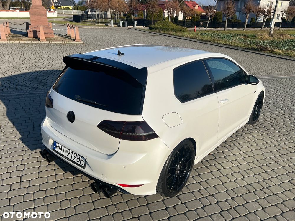 Volkswagen Golf - 3