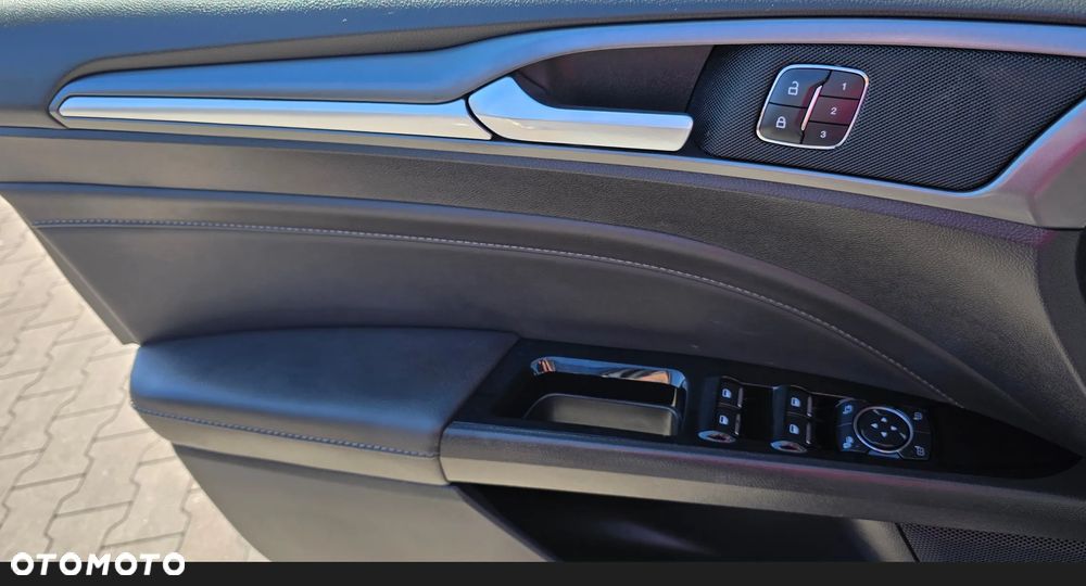 Ford Mondeo 2.0 TDCi ST-Line PowerShift - 18