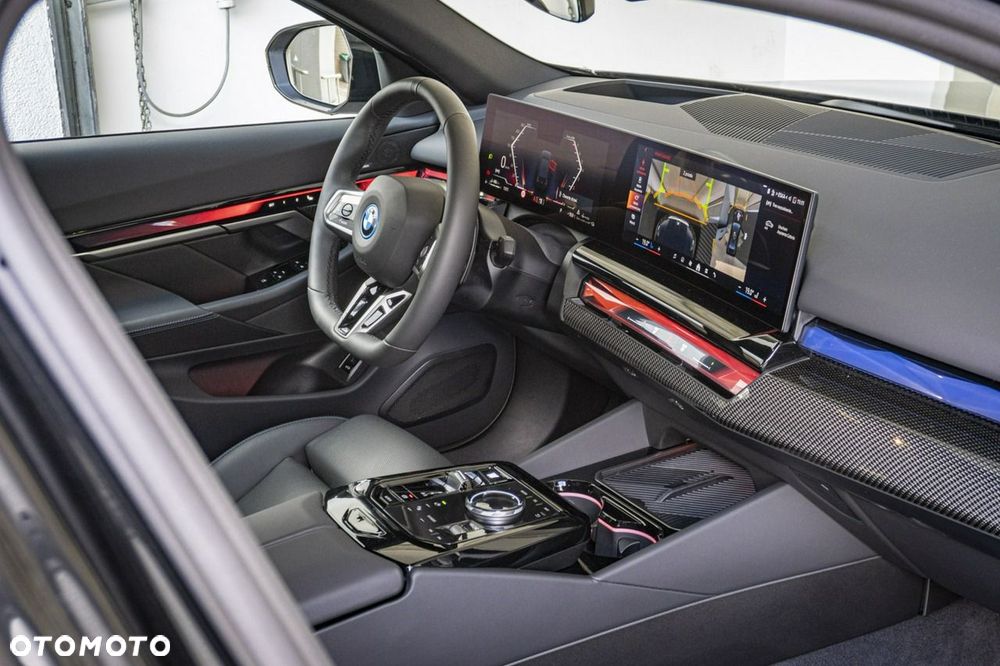 BMW Seria 5 - 24