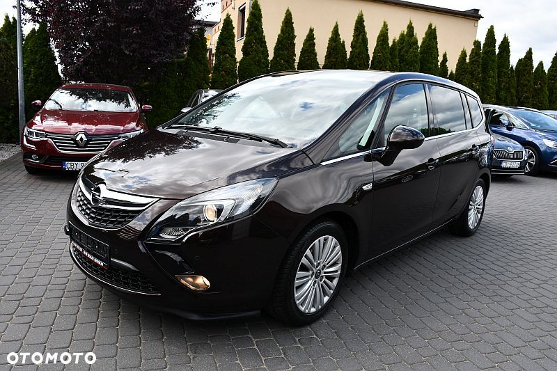 Opel Zafira 1.4 T Cosmo - 27