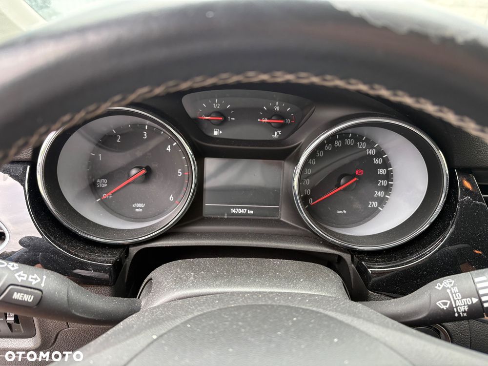 Opel Astra 1.6 D (CDTI) Innovation - 11