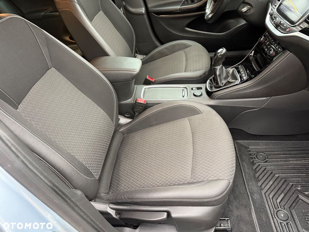 Opel Astra 1.4 Turbo Start/Stop Dynamic - 30