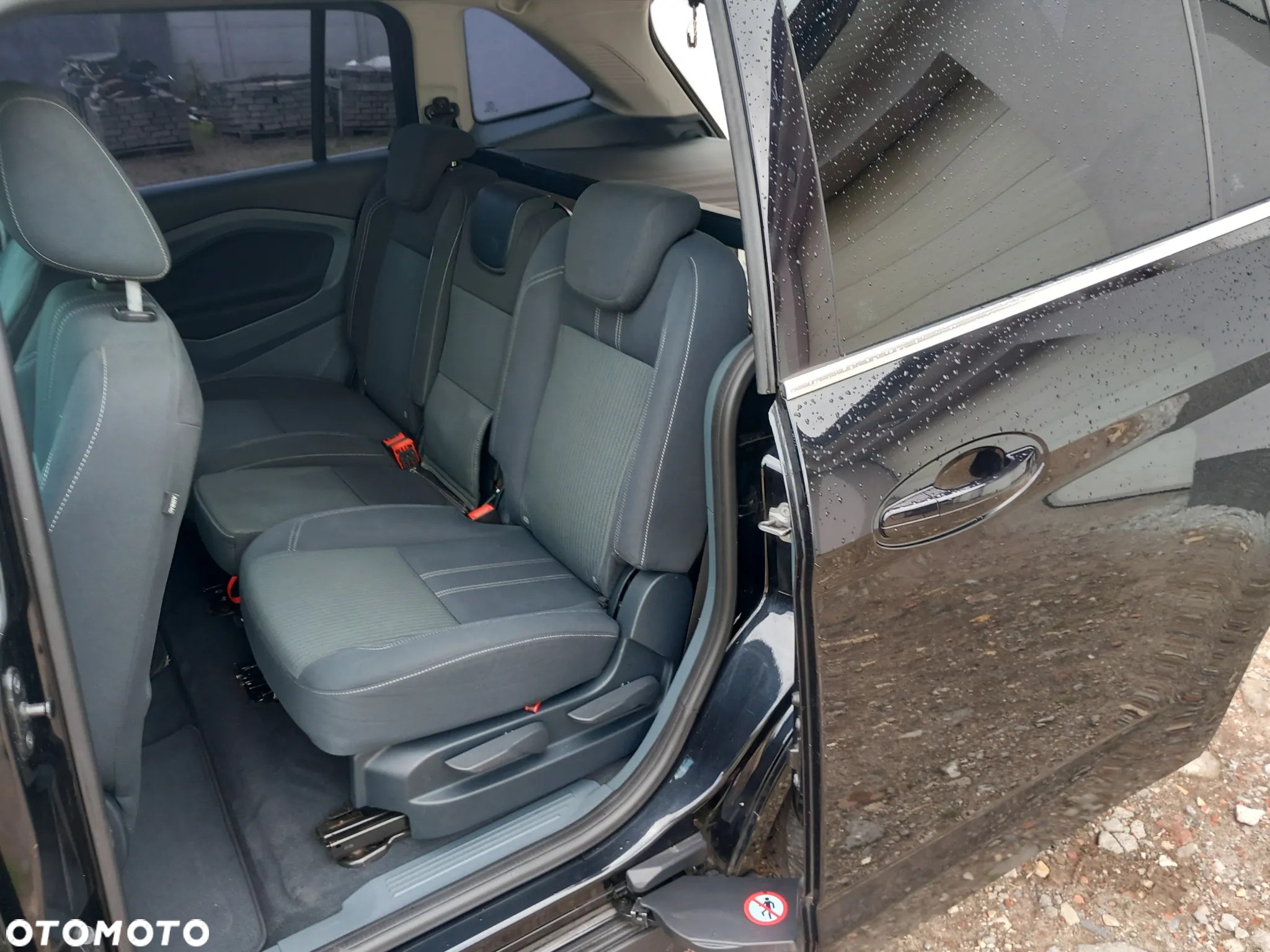 Ford Grand C-MAX - 3