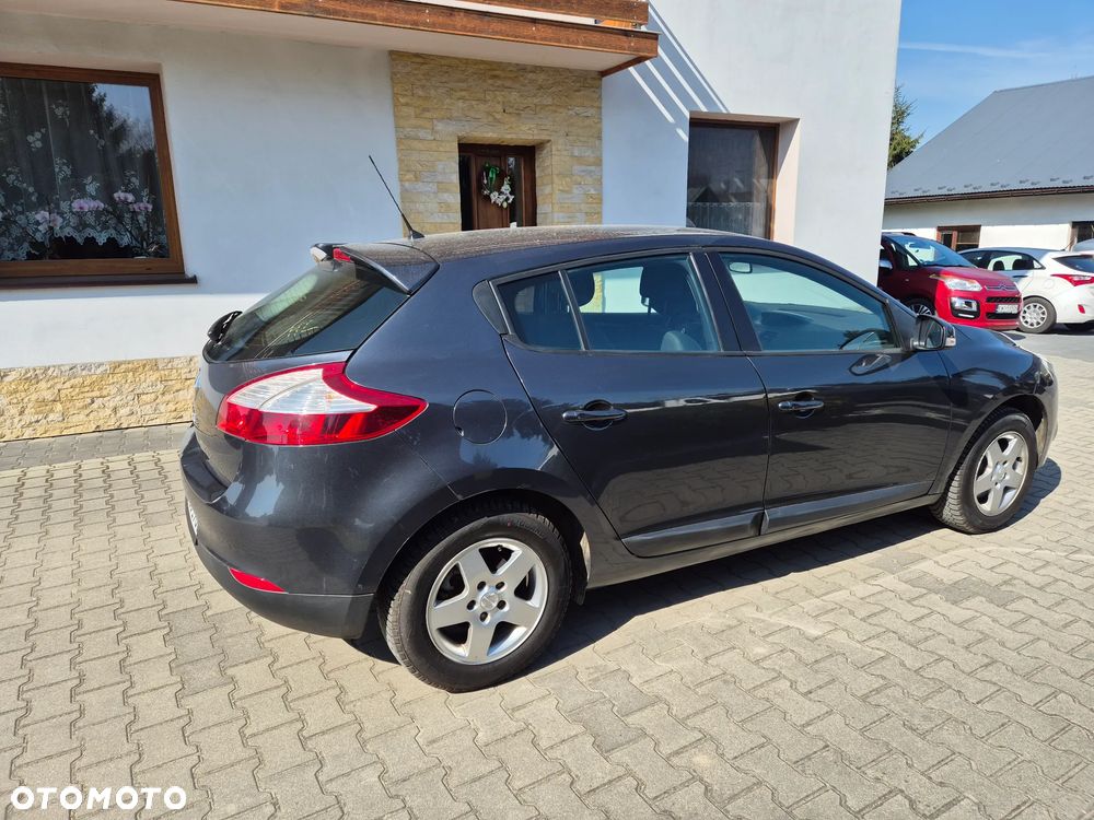 Renault Megane 1.6 16V 100 Authentique - 7
