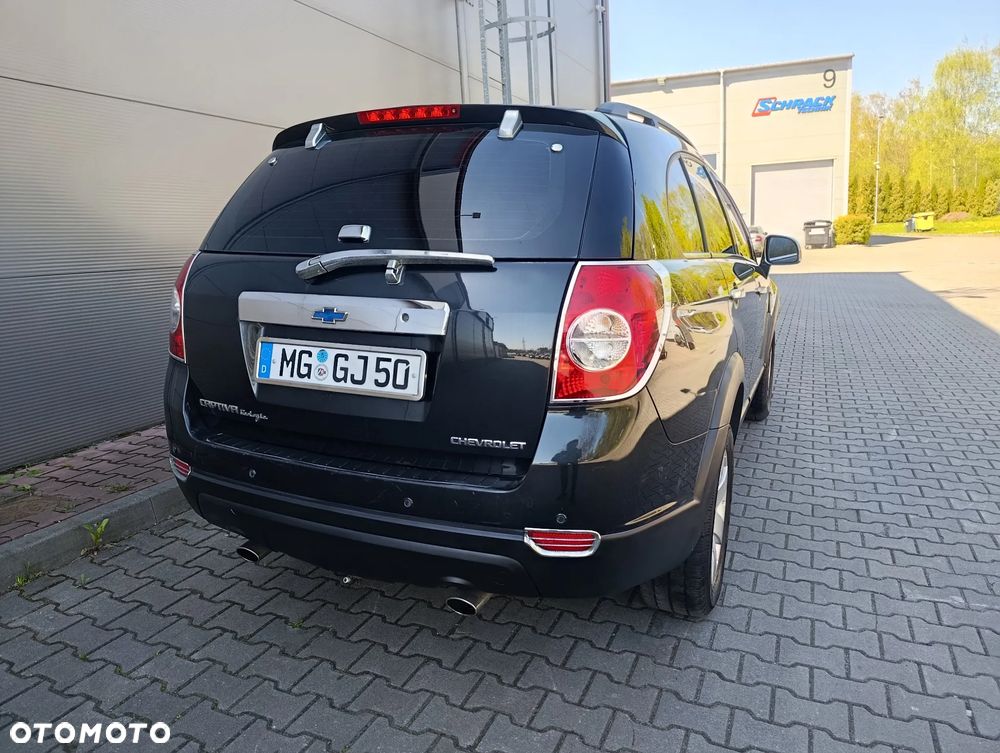 Chevrolet Captiva 2.4 2WD 7 Sitzer LS Family Edition - 10