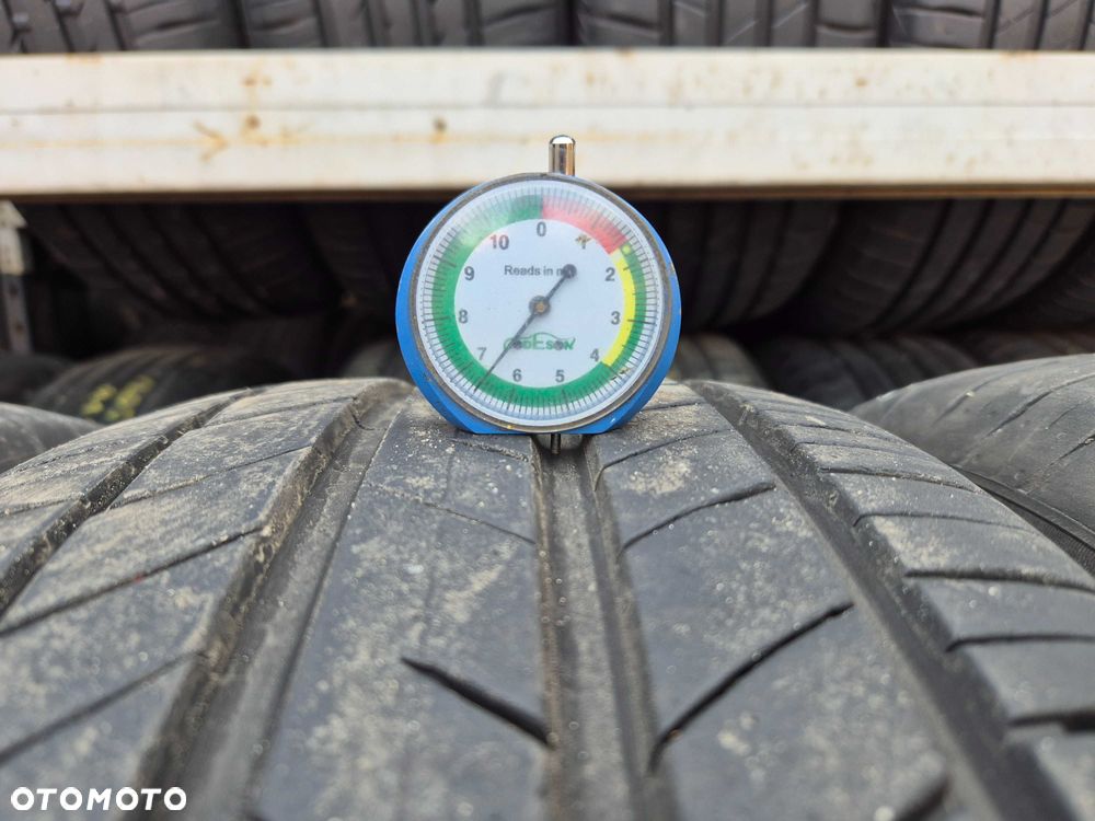 Kumho Ecsta HS52 235/55r17 103W Wzmocnienie XL Rant 2022r 6,5mm N4845 - 7