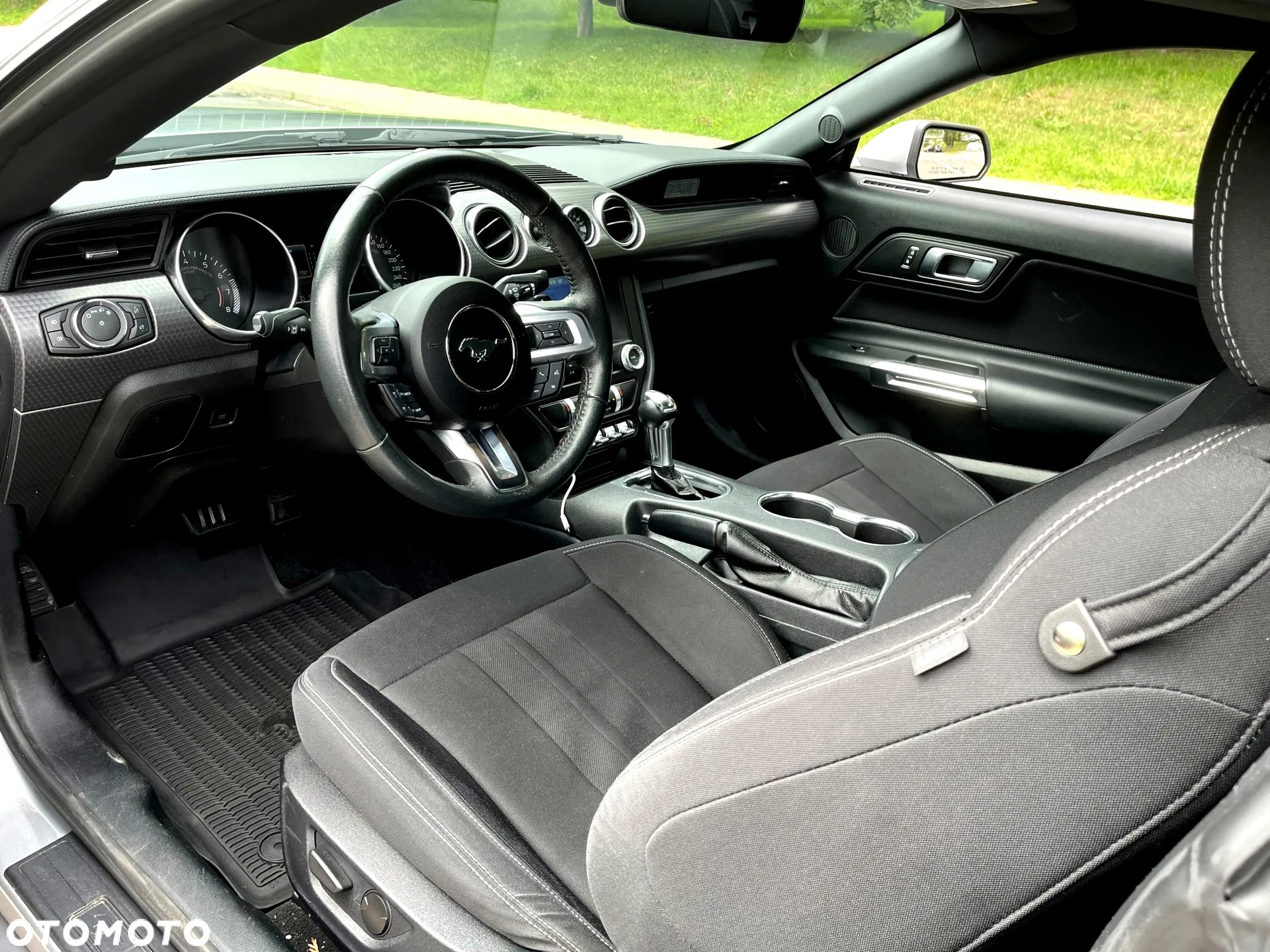Ford Mustang 2.3 Eco Boost - 29