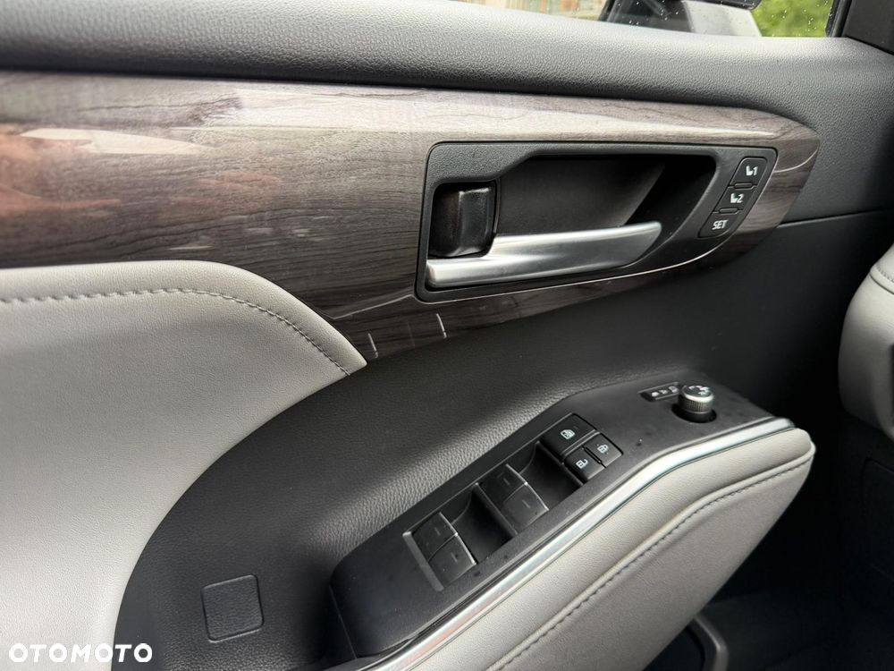 Toyota Highlander 2.5 Hybrid Prestige - 15