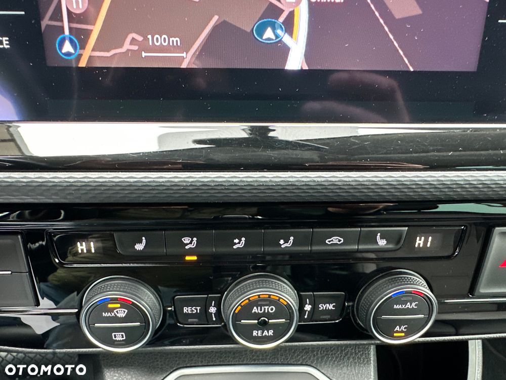 Volkswagen Multivan 2.0 TDI L1 Higline DSG - 35