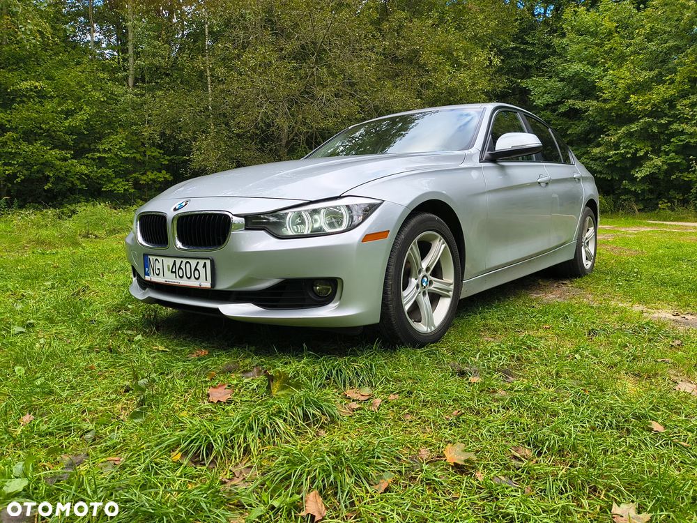 BMW Seria 3 328i xDrive Luxury Line - 5