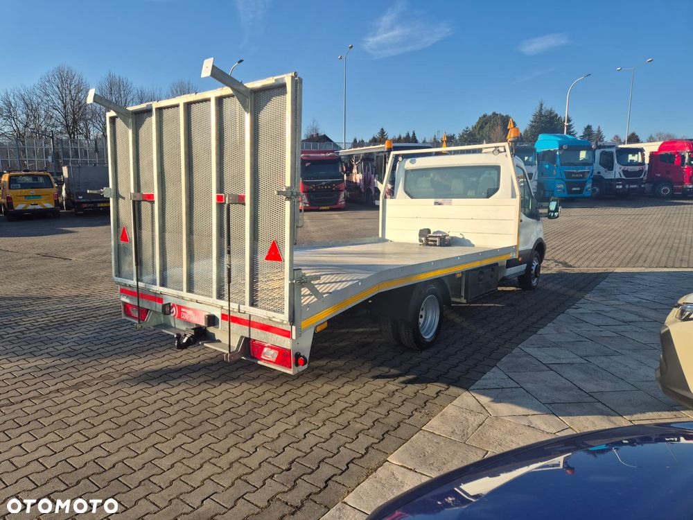 Ford Transit 2.0 TDCi / AUTOLAWETA / LAWETA DO MASZYN / SZEROKI NAJAZD / STAN IDEALNY / 1 WŁ / BEZWYPADKOWY / ORYGINALNY PRZEBIEG / 3 MIEJSCA / POMOC DROGOWA / NAPĘD TYŁ / EURO 6 / NISKI PRZEBIEG! - 8